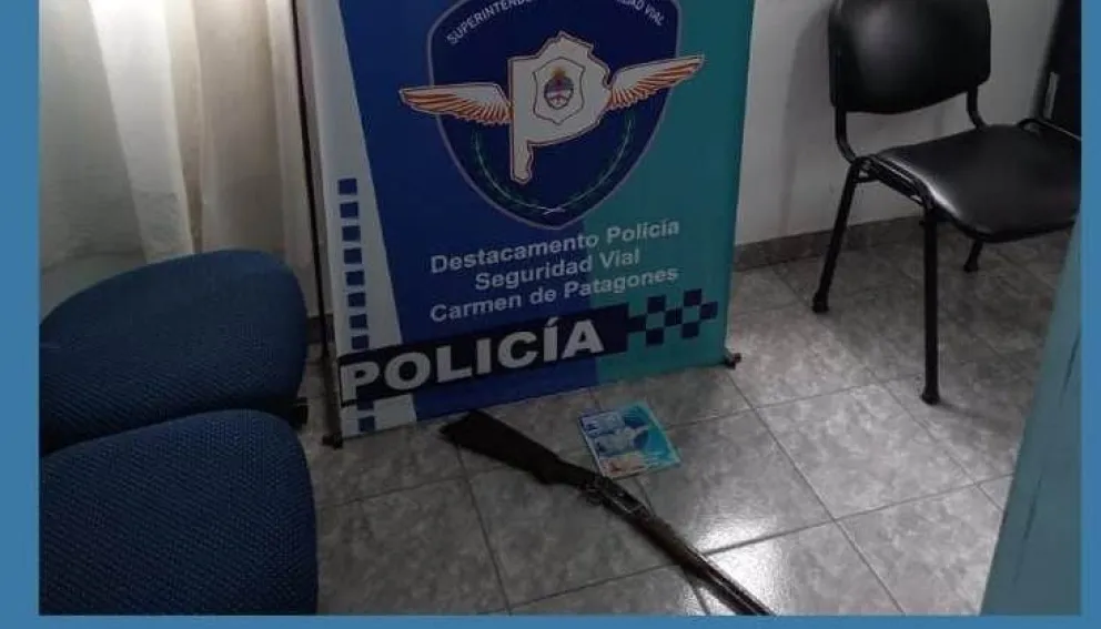 Secuestran un rifle en  el marco de los operativos de rutina que se realizan en los puentes 