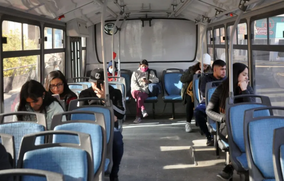 Se levantó el paro de UTA y circularán los colectivos de forma normal