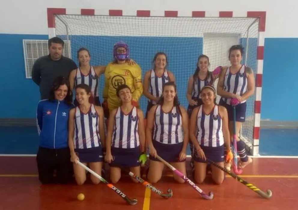 Hockey: El Depo se presentó en Dina Huapi en la 2da fecha del Grand Prix