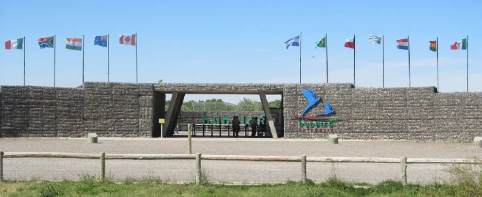 Un susto en el zoo: Bomberos combatieron un incendio en el predio