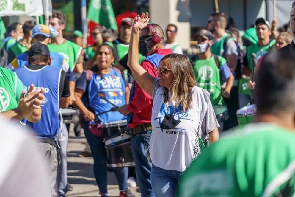 Podría agrandarse el Frente Sindical: buscan convocar a nuevos gremios