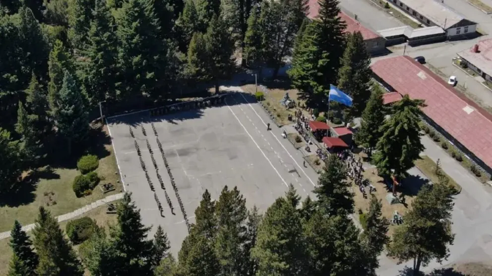 Apuntan a un funcionario de Defensa por la demora en apelar al fallo a favor de la comunidad Mapuche