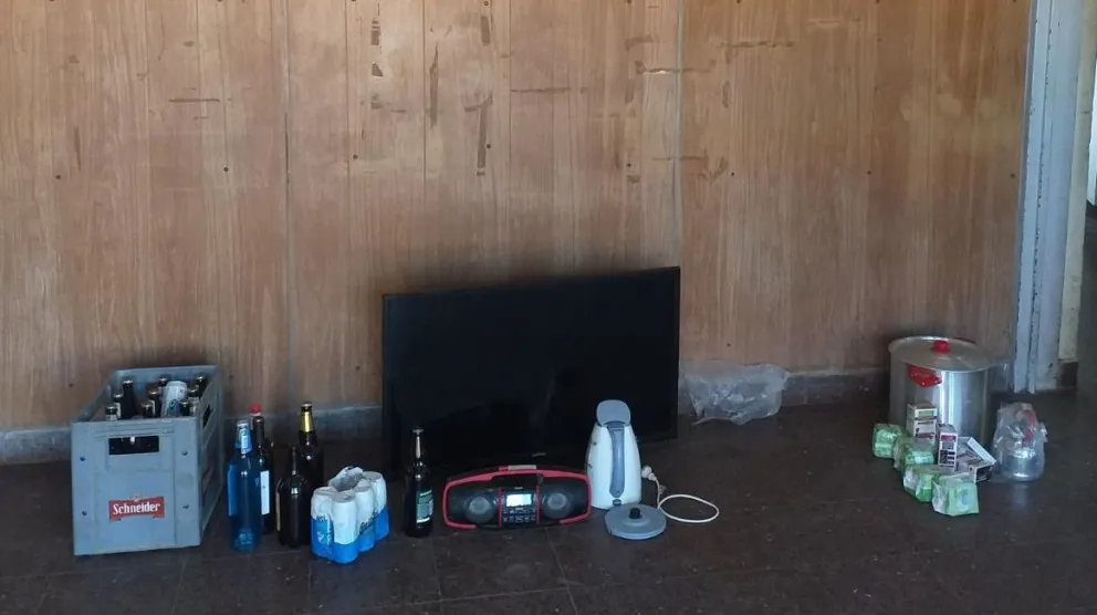 No descansan ni el día del Censo: Detuvieron a tres personas que entraron a robar dos comercios