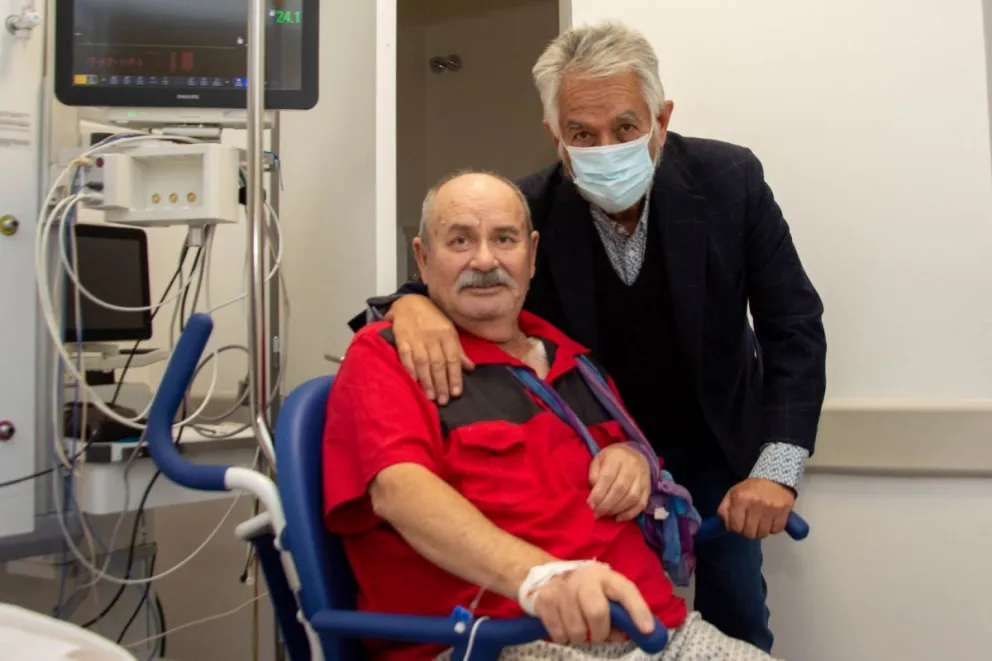 Un veterano de Malvinas recibió el primer implante en la unidad coronaria del Hospital Ramón Carrillo