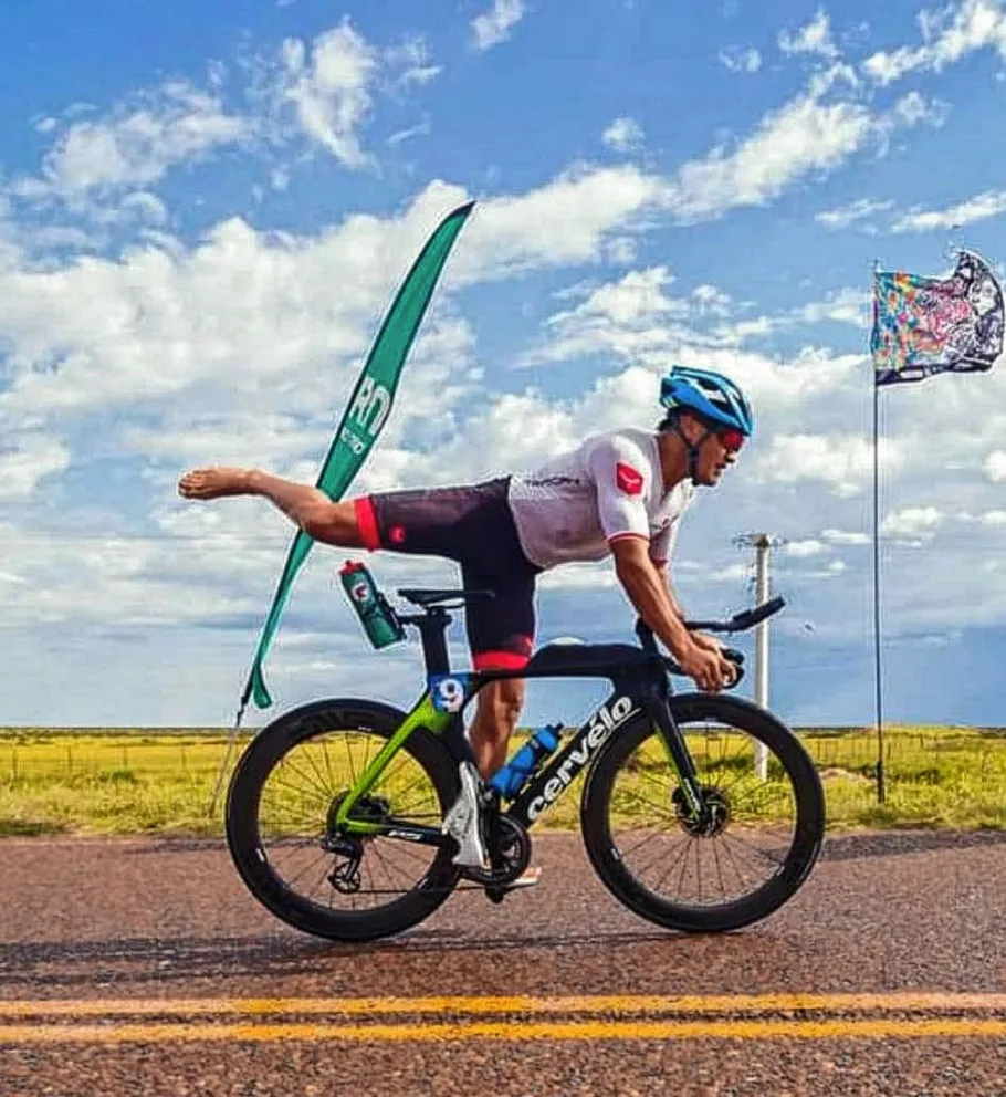 Marcos Hernández viajará rumbo a Brasil para participar del IronMan 2022 en Florianópolis