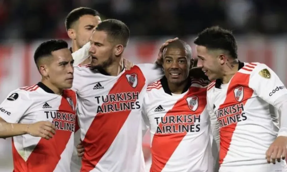 River goleó 4 a 0 a Colo Colo y se clasificó a los octavos de final de la Copa Libertadores