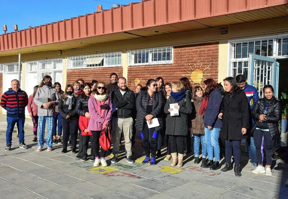 La comunidad educativa de la Escuela  Nº 172 reclama por la suspensión de clases