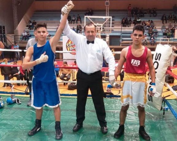 Con un desafío internacional volvió el deporte de los puños a Puerto Iguazú