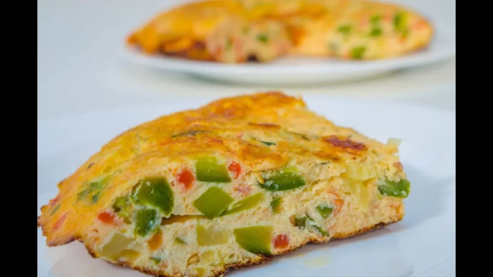 Solución rápida para la cena: cómo hacer una tortilla de verduras en 4 pasos
