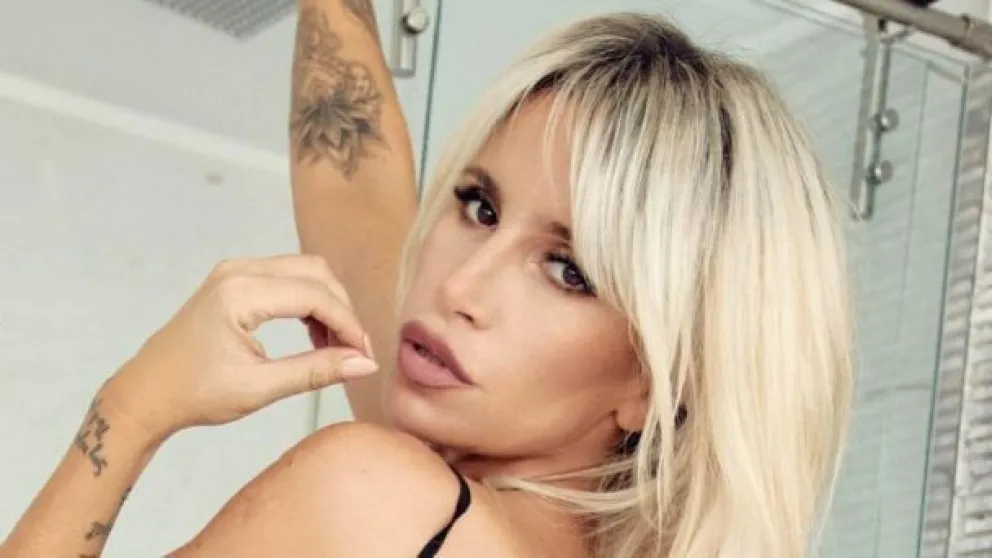 Insólito: Flor Peña le envió una foto hot a la pediatra de su hijo por error