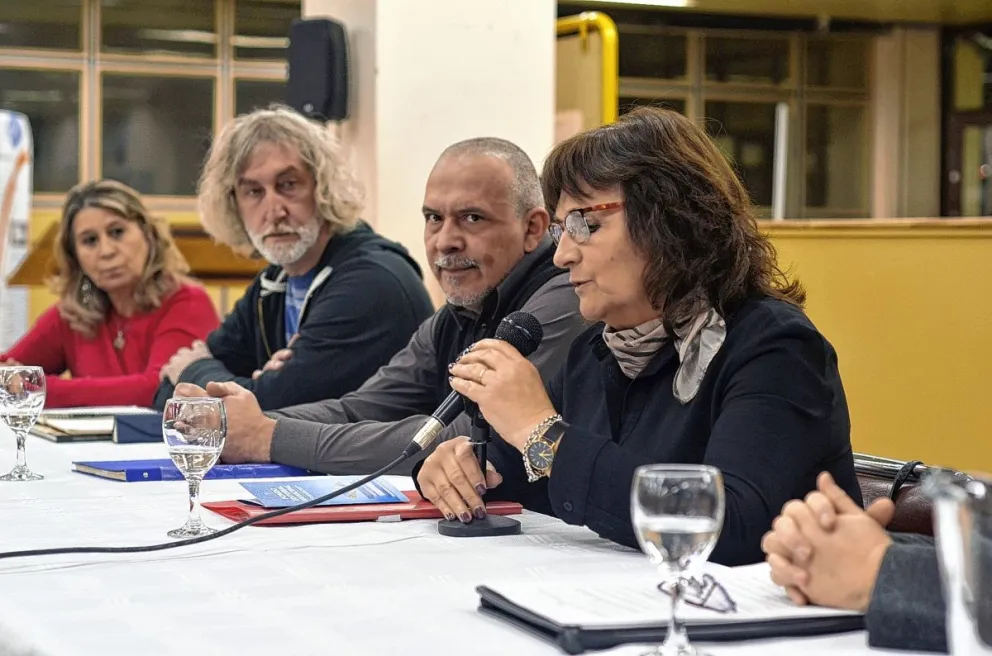 La Universidad fue sede del debate sobre las potencialidades y desafíos de las editoriales regionales