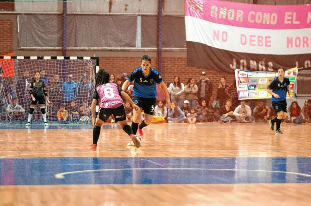 JM juega la final de la Copa de Oro en Esquel