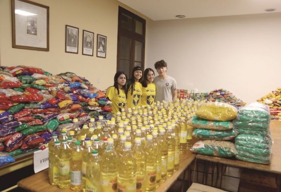  Hogar de Oberá recibió alimentos colectados durante la bicicleteada solidaria del Roque