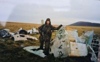 Sargento inglés donó a un museo en Córdoba los restos de un avión argentino derribado en Malvinas