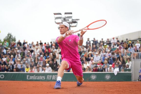 Schwartzman debutó en Roland Garros con una victoria ante Kuznetsov