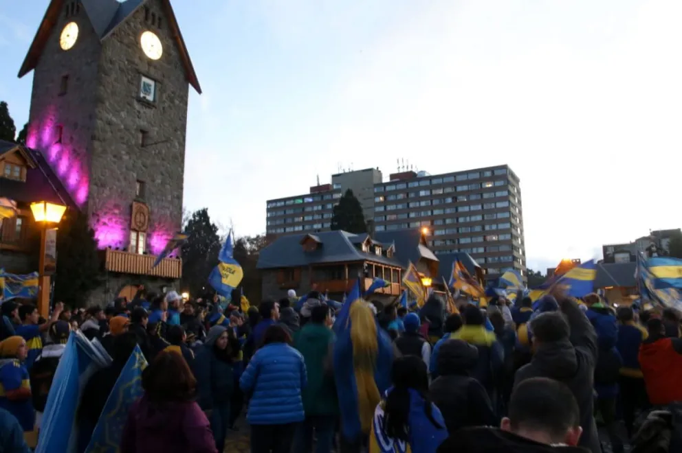 Boca Campeón: Los xeneizes de Bariloche coparon el centro y festejaron una estrella más 