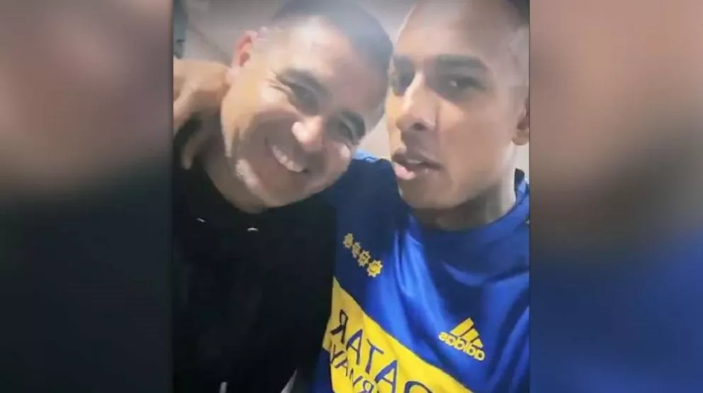 La historia que subió Sebastián Villa, abrazado con Juan Román Riquelme, tras la consagración de Boca [VIDEO]