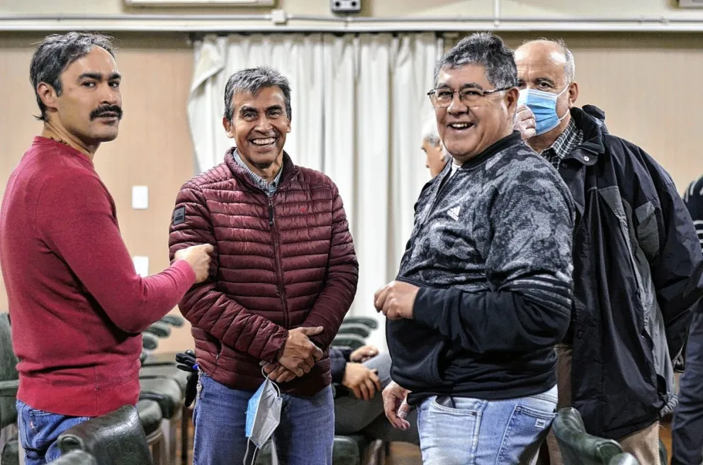“Un colegio como el Dean Funes, que tiene 93 años, se merece tener su centro de exalumnos”