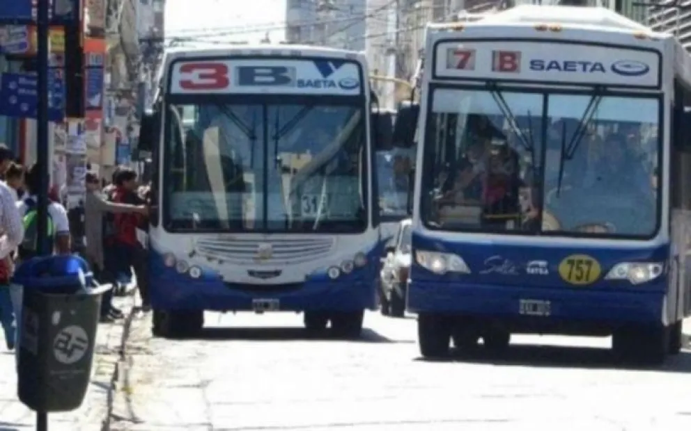 Salteña residente de Quijano se queja del servicio de Saeta Metropolitano