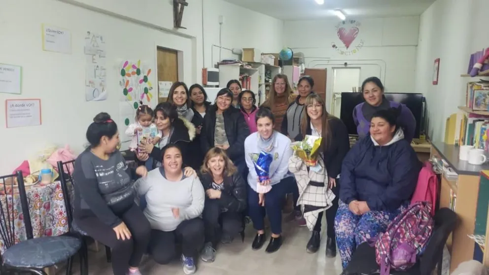 Capacitación del SAVD a miembros de “Corazoncito Feliz”