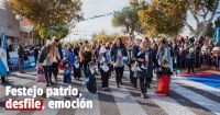 Los Jardines maternales de Santa Lucía realizaron un desfile para conmemorar el 25 de Mayo