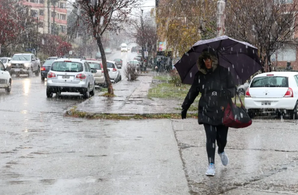 Sigue nevando en Bariloche