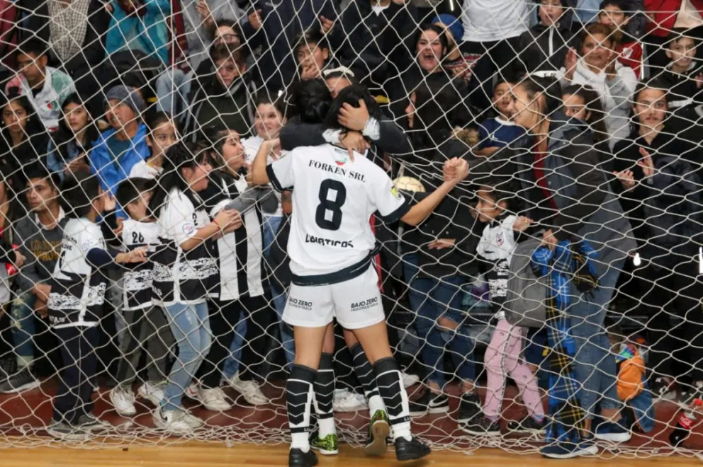 Luna Park festejó y hoy juega la final con las sanjuaninas