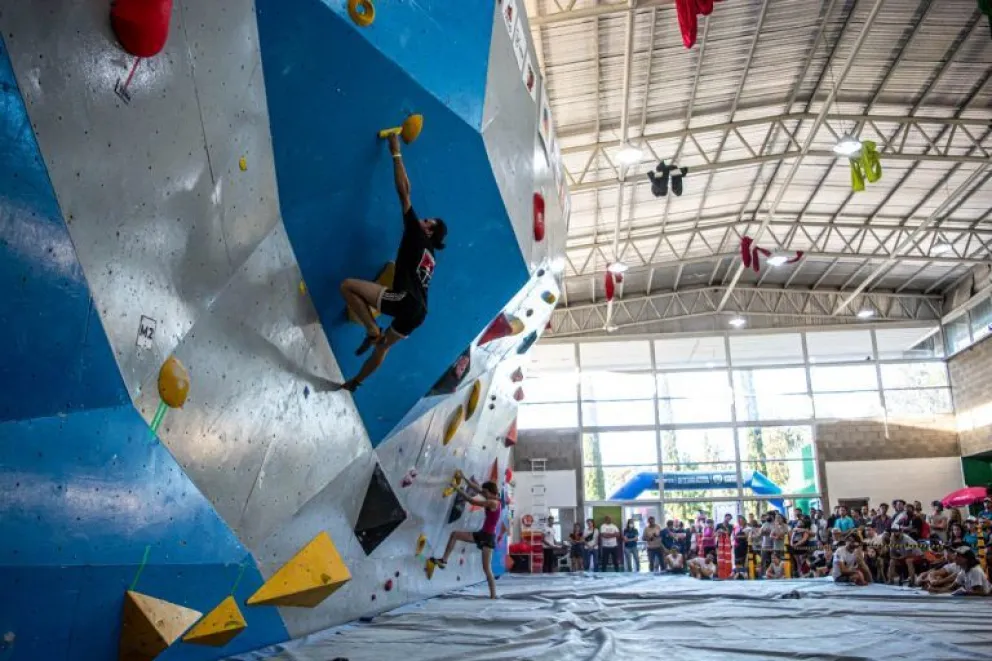 En San Luis la escalada deportiva crece