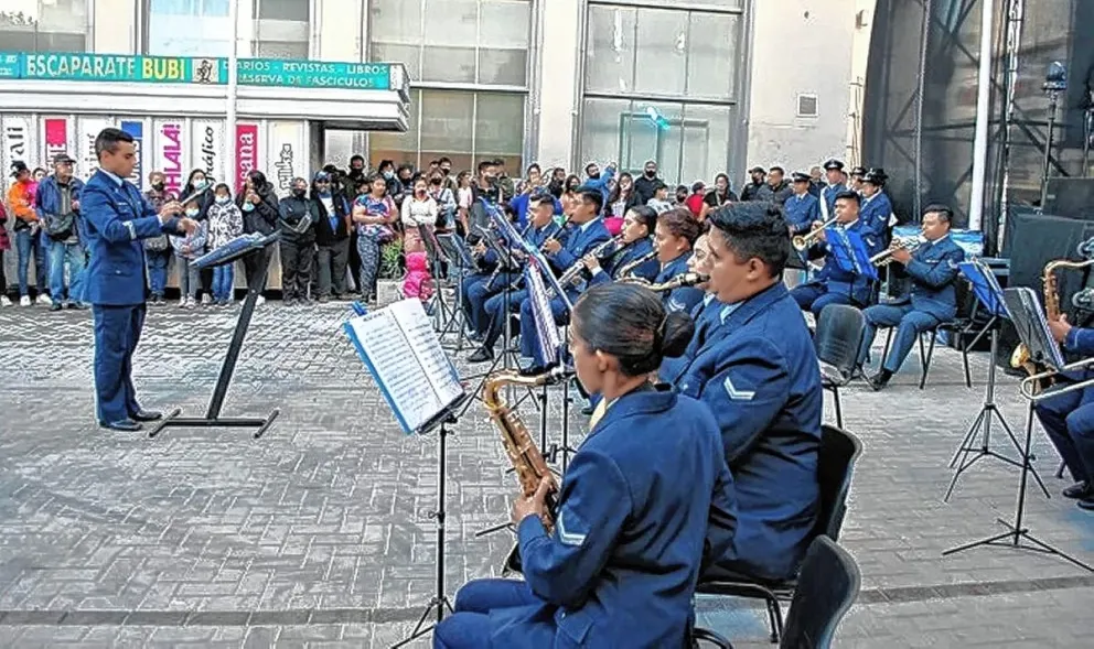 Jornada cultural en el Día de la Patria