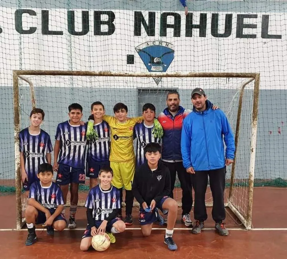 El Depo se trajo 6 victorias y una derrota del futsal de Bariloche