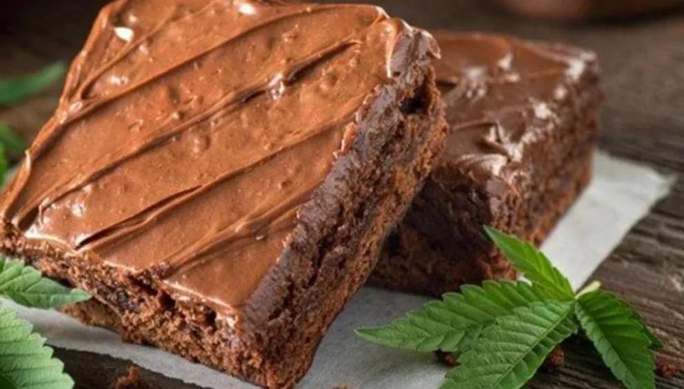 Córdoba: Llevó brownies "locos" con marihuana al trabajo y hubo 20 intoxicados