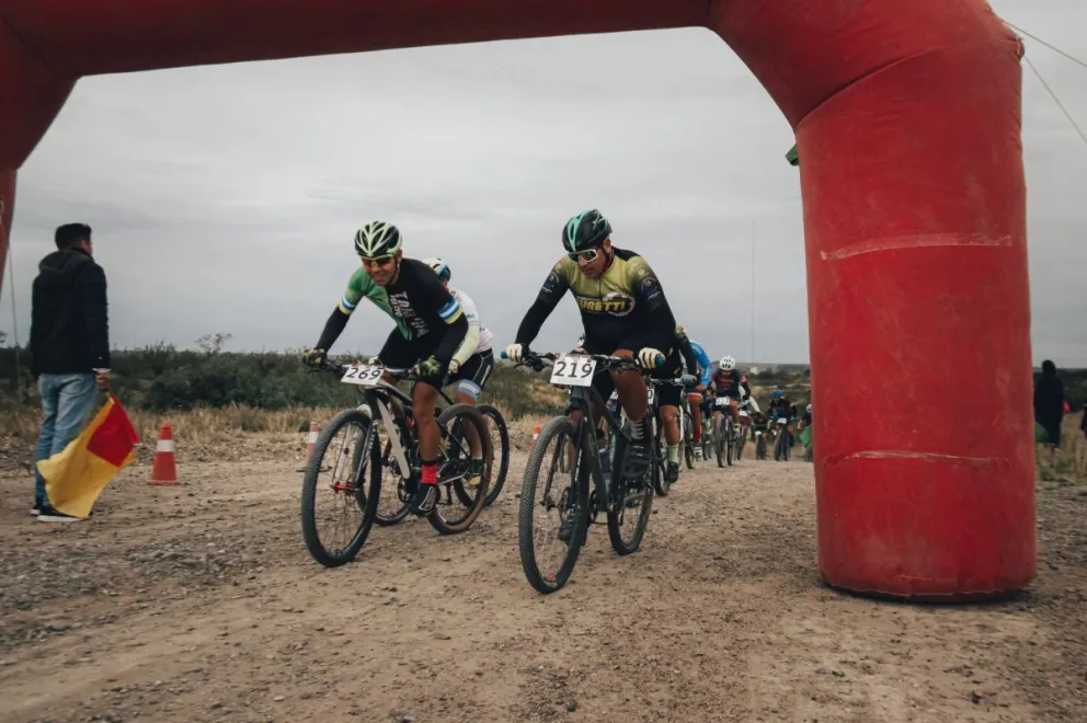 El ciclismo vivió una fiesta en Guardia Mitre