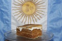 Un clásico nacional para este 25 de mayo: aprendé a hacer la Torta Argentina