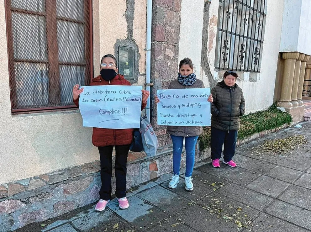 Puerto Deseado: Denunció que su hija fue abusada en el baño del Instituto Salesiano San José cuando tenía 12 años