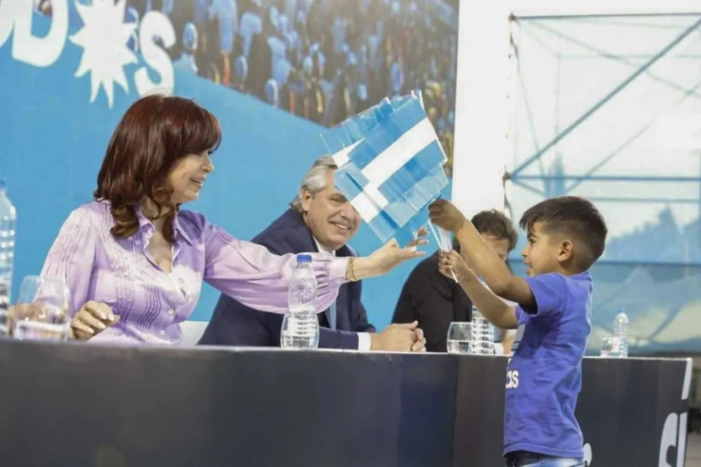 El mensaje de Cristina Kirchner por el 25 de Mayo: "Con el mismo amor de siempre, aún en momentos tan difíciles"