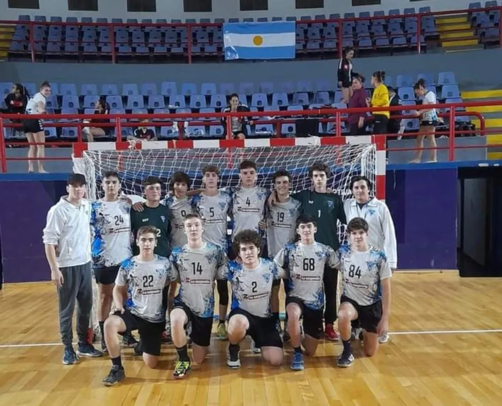Los pibes del Nahuel dejaron todo en la cancha pero no pudieron pasar
