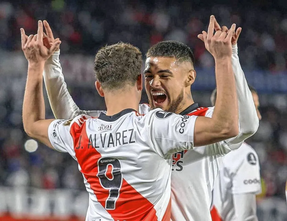 River aplastó 8 a 1 a Alianza Lima con seis goles de Julián Álvarez