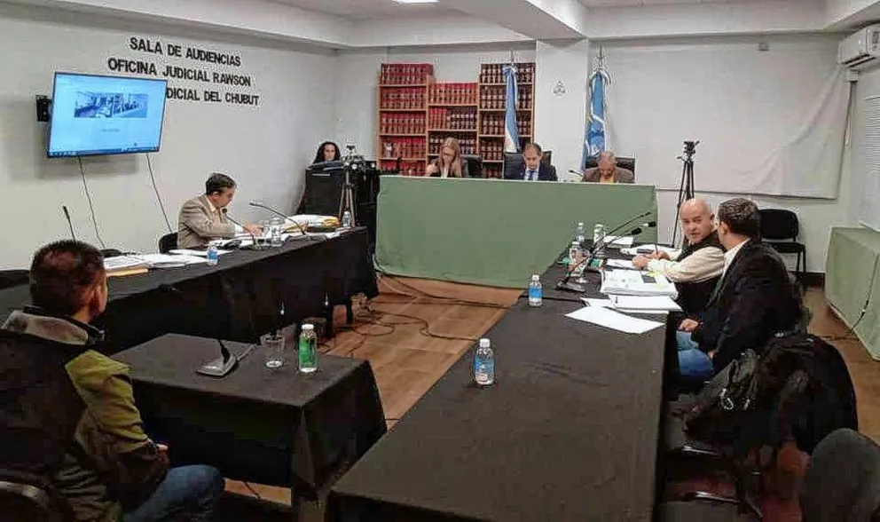 Juicio por el contrabando de langostinos: para el defensor hay contradicciones “horrorosas” en la investigación
