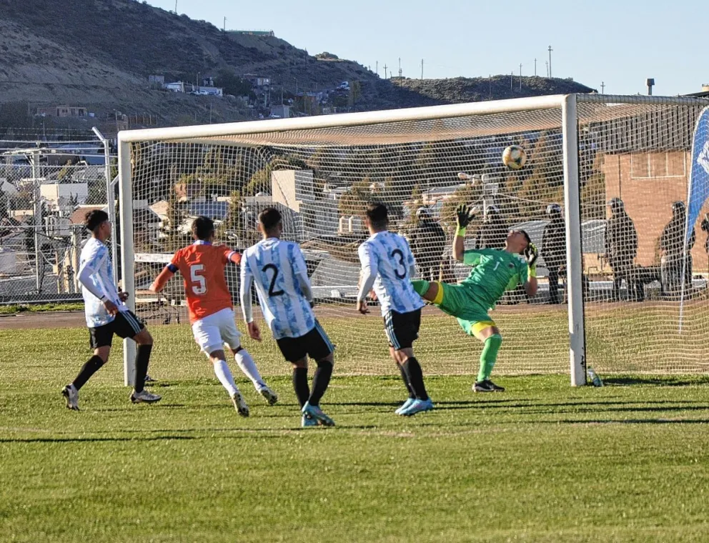 Chile ganó, Argentina intentó y Comodoro vivió una fiesta deportiva