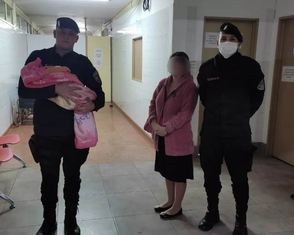Bernardo de Irigoyen: policías reanimaron a una beba de apenas un mes 