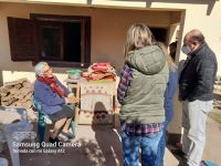 Con 83 años, Luisa continúa con el telar y Patrimonio Cultural provincial visitó su casa