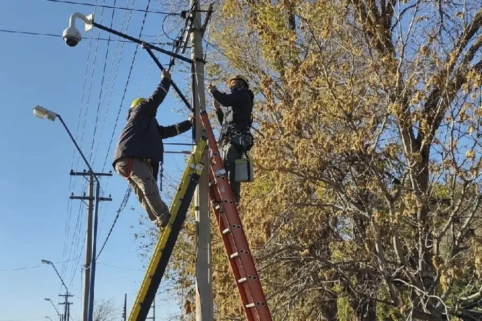 Analizan instalar nuevas cámaras de seguridad en sectores críticos de Roca