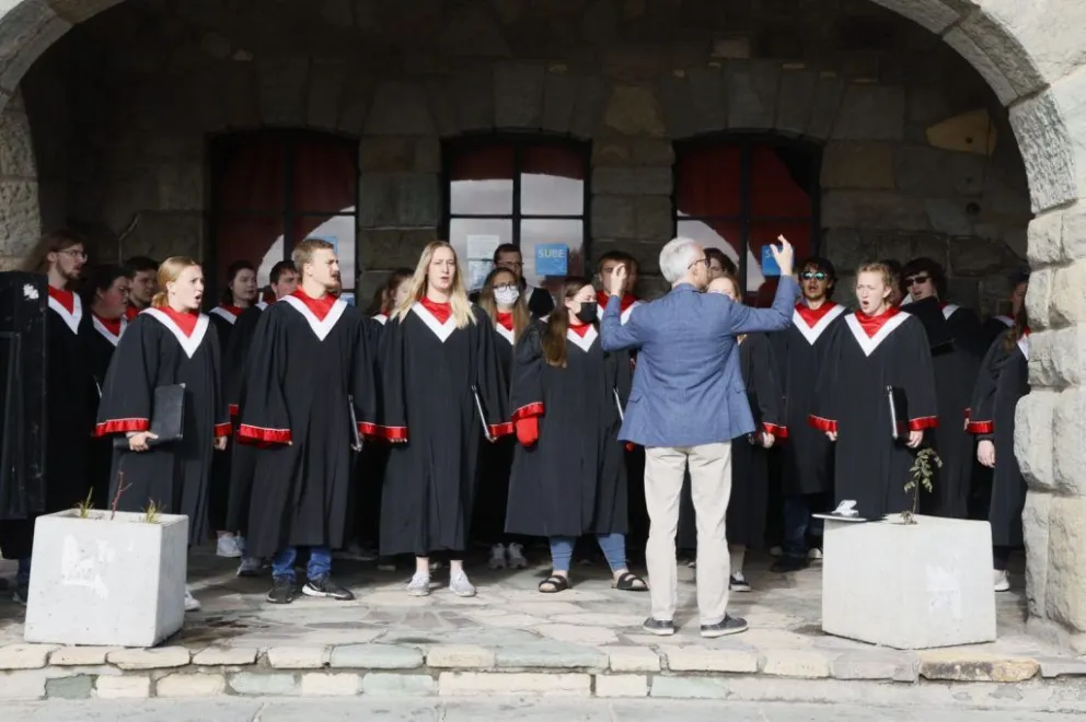Las voces estadounidenses de “A Cappella” sonaron en el Centro Cívico