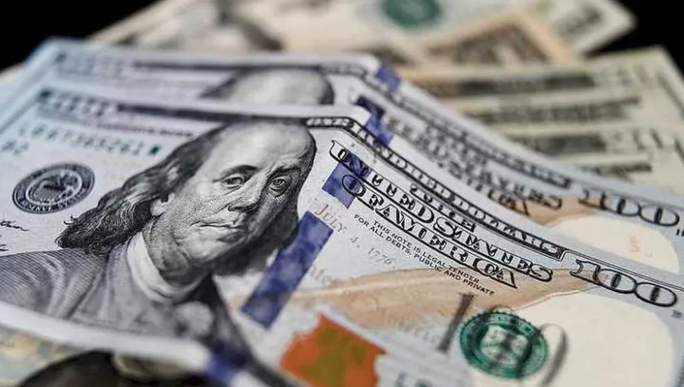Dólar blue: a cuánto arranca este viernes 27 de mayo 