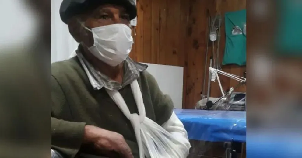 Un adulto mayor resultó fracturado en una pelea entre vecinos