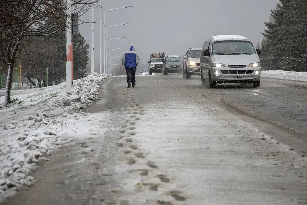 Llegó la "nevada de abajo": extremar las precauciones al circular
