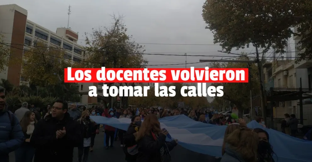 Los docentes autoconvocados volvieron a marchar