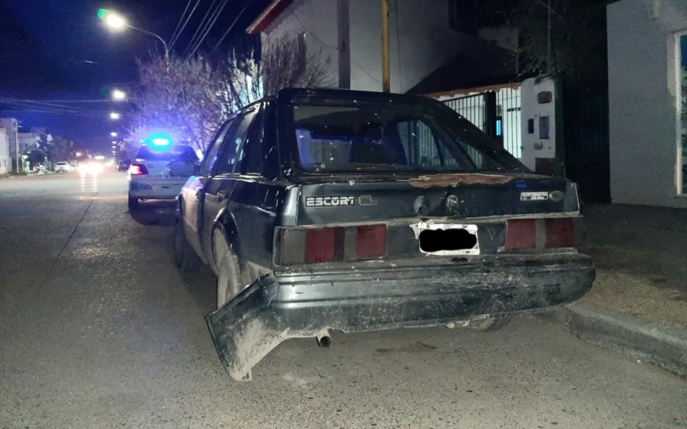 Iba al cumpleaños de su tío y le chocaron el auto 