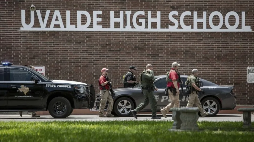 La Policía admitió que cometió un error durante la masacre en la escuela de Texas