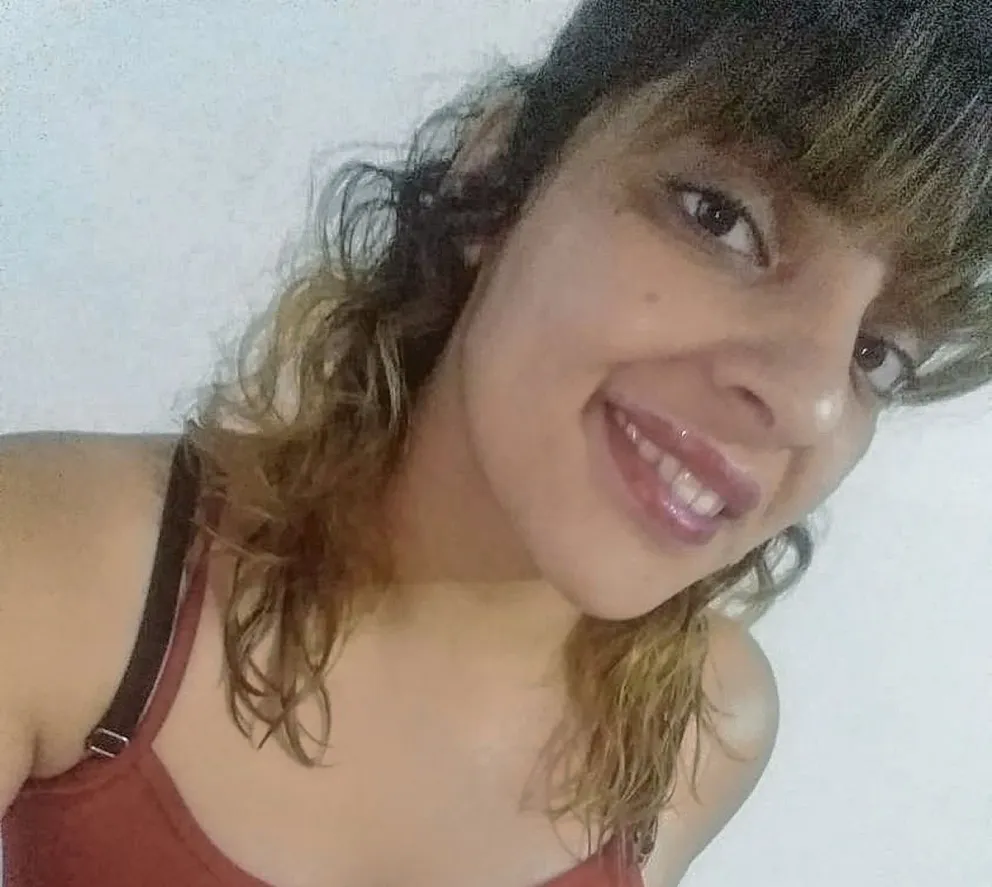Buscan a mujer de 27 años ausente de su hogar en barrio Las Orquídeas desde hace varias semanas